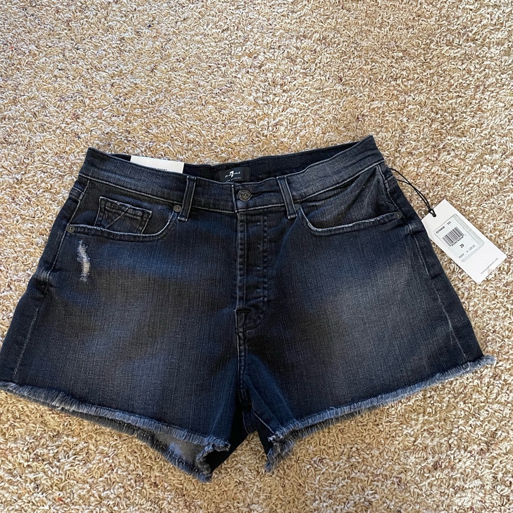 NWT 7 FOR ALL MANKIND MONROE SHORTS